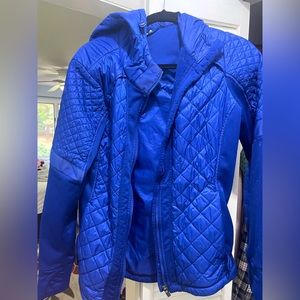 Used athleta jacket. Large. Some minor pulls in the thread, lots of life left